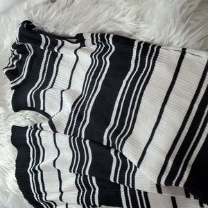 nwot long midi ribbed turtleneck sleeveless dress black white striped pattern S